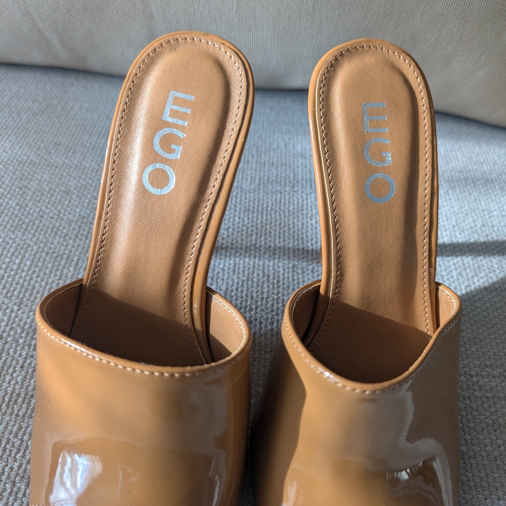 EGO Tan Patent Leather Women's Heels - Picture 6 of 7
